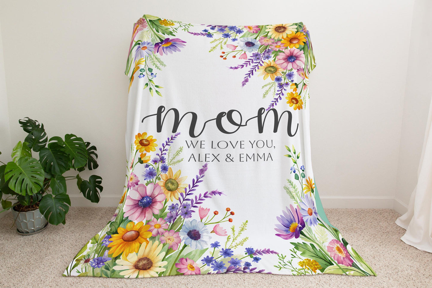 Personalized Floral Mom Blanket, Custom name blanket, Wildflower Blanket, Custom Gift for Mother's Day, For Mom, Children's Name Blanket
