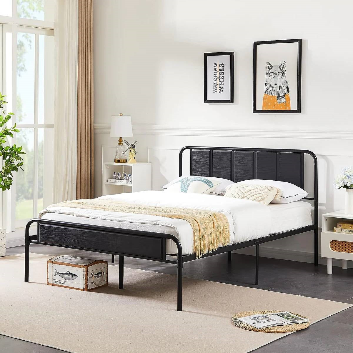 Queen size Black Wood Metal Platform Bed Frame with Rounded Headboard Footboard